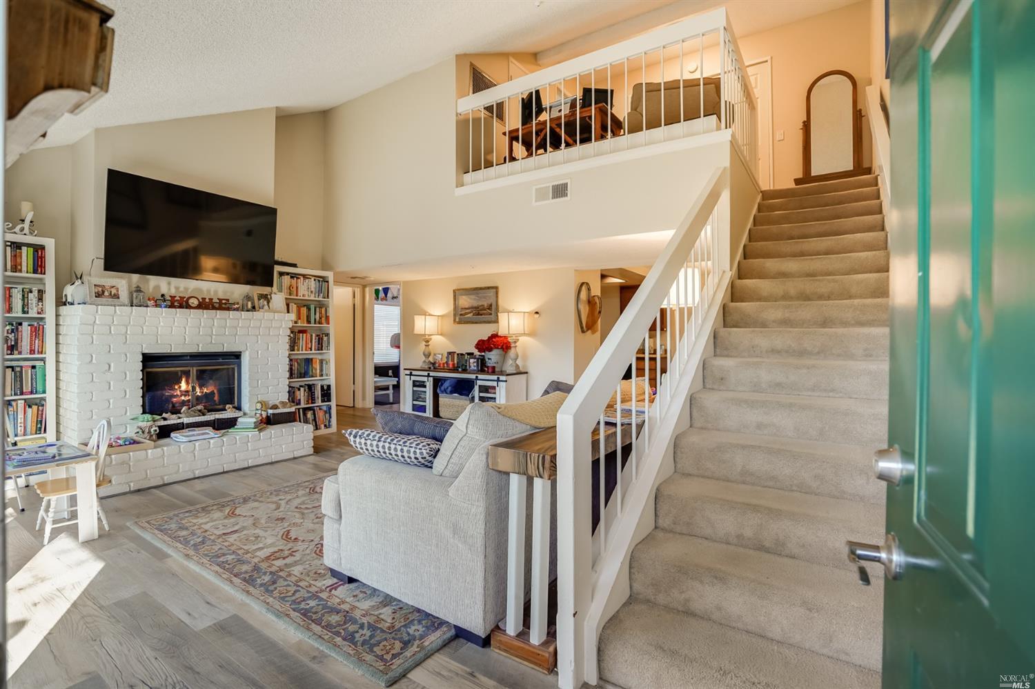 997 Santa Cruz Way Rohnert Park, CA 94928 - Photo 1 of 1 Gallery Image 1