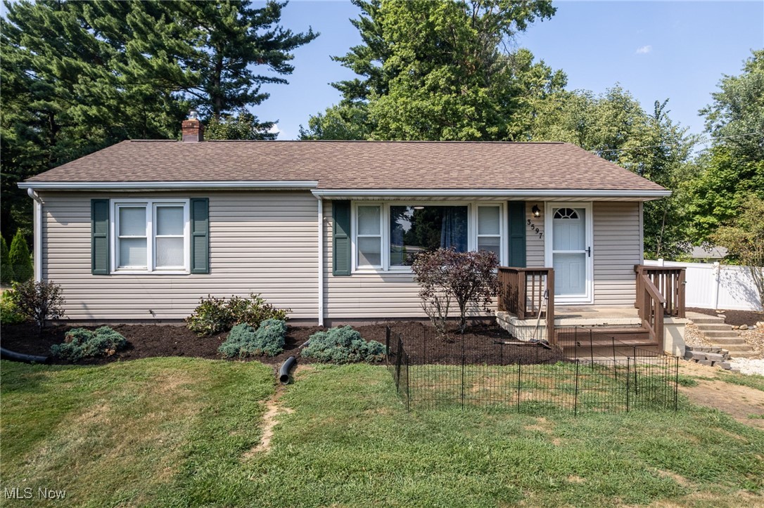 3597 Johnson Road Norton, OH 44203 - Photo 2 of 31