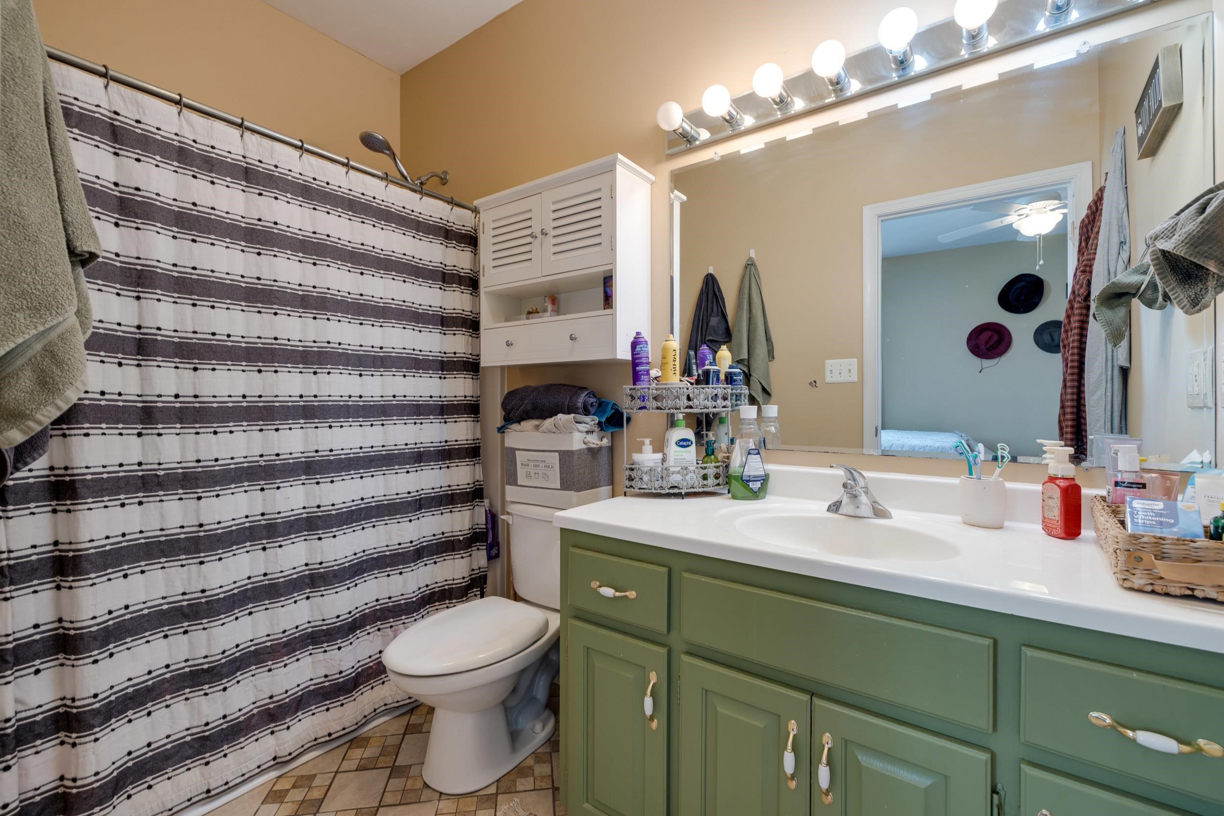 154 Wanda Street Stanley, VA 22851 - Photo 19 of 60
