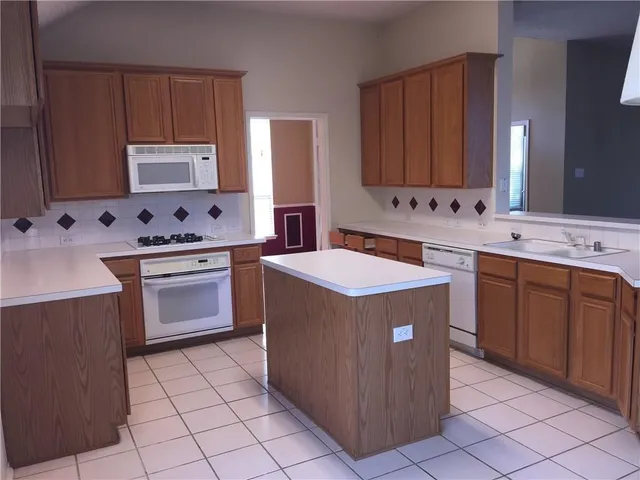 $2,500 | 9410 Shirland Lane, Frisco, TX 75035