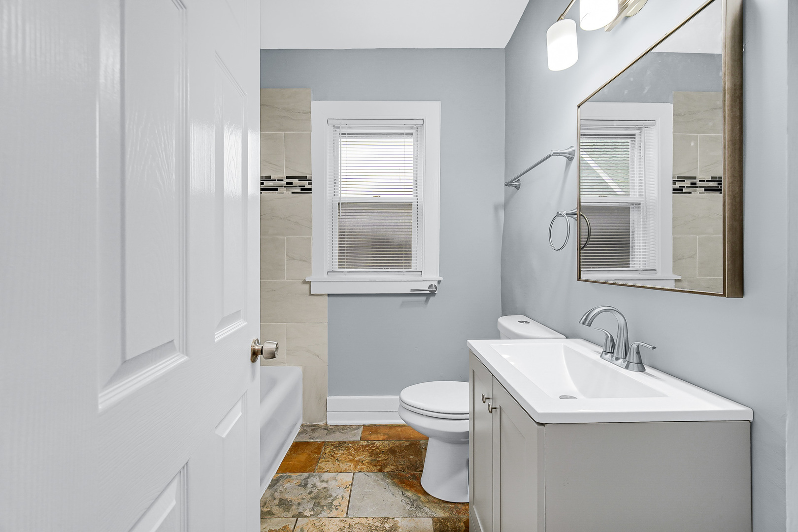 7010 South Morgan Street Chicago, IL 60621 - Photo 13 of 21