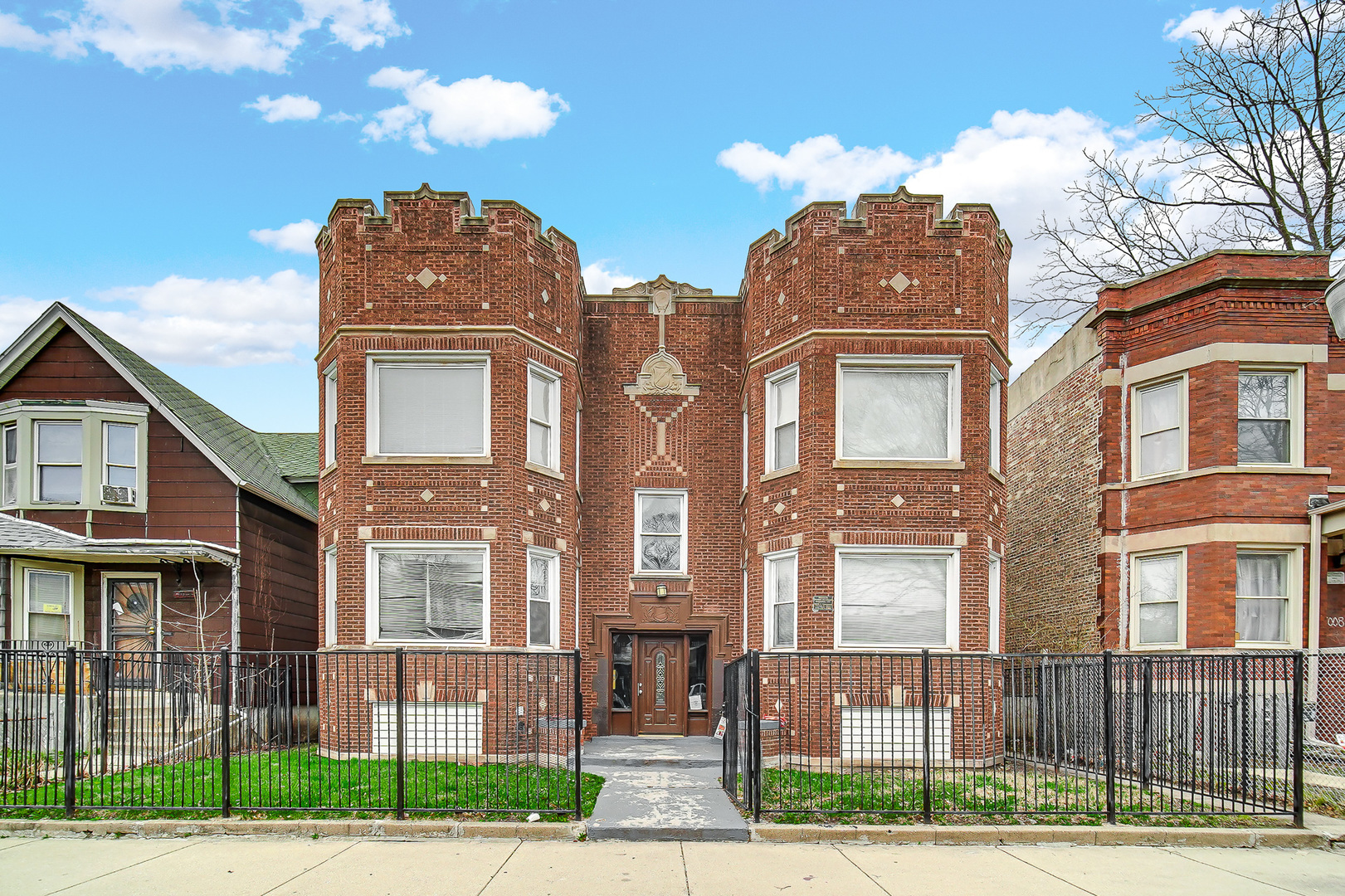 7010 South Morgan Street Chicago, IL 60621 - Photo 2 of 21