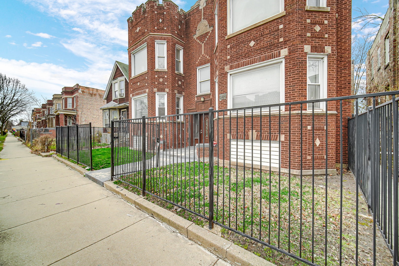 7010 South Morgan Street Chicago, IL 60621 - Photo 3 of 21