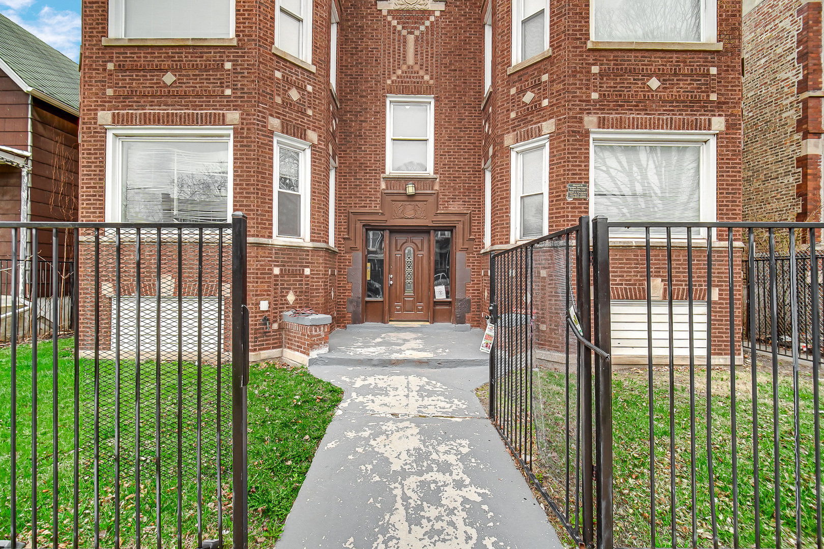 7010 South Morgan Street Chicago, IL 60621 - Photo 4 of 21