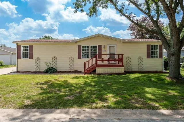 $64,900 | 5381 Ebonywood Lane, Roscoe, IL 61073