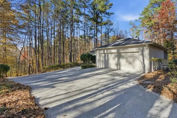 $1,100,000 | 1525 Huntingford Drive, Marietta, GA 30068