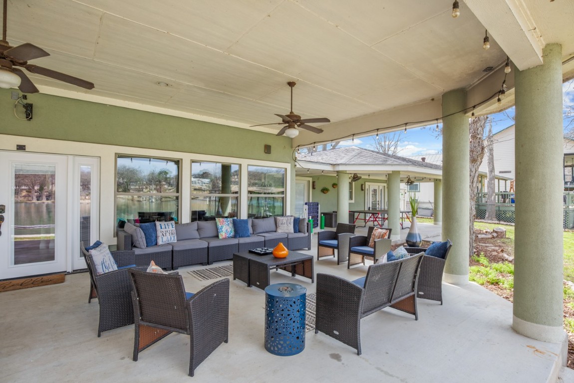 1317 East Zipp Road New Braunfels, TX 78130 - Photo 30 of 40