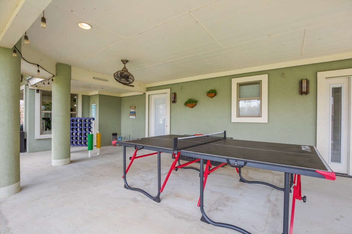 1317 East Zipp Road New Braunfels, TX 78130 - Photo 32 of 40