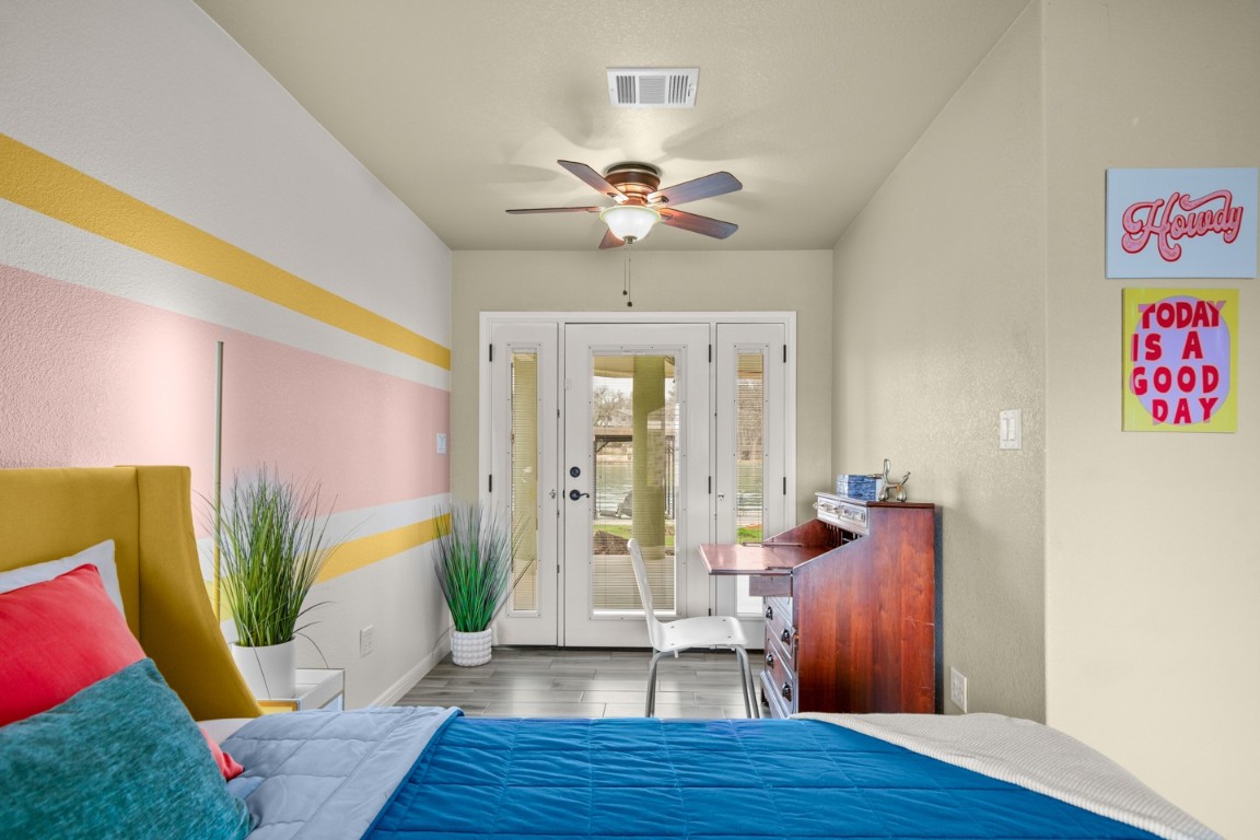 1317 East Zipp Road New Braunfels, TX 78130 - Photo 10 of 40