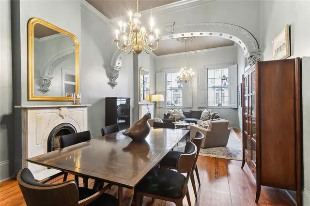 $10,000 | 811 Burgundy Street, New Orleans, LA 70116