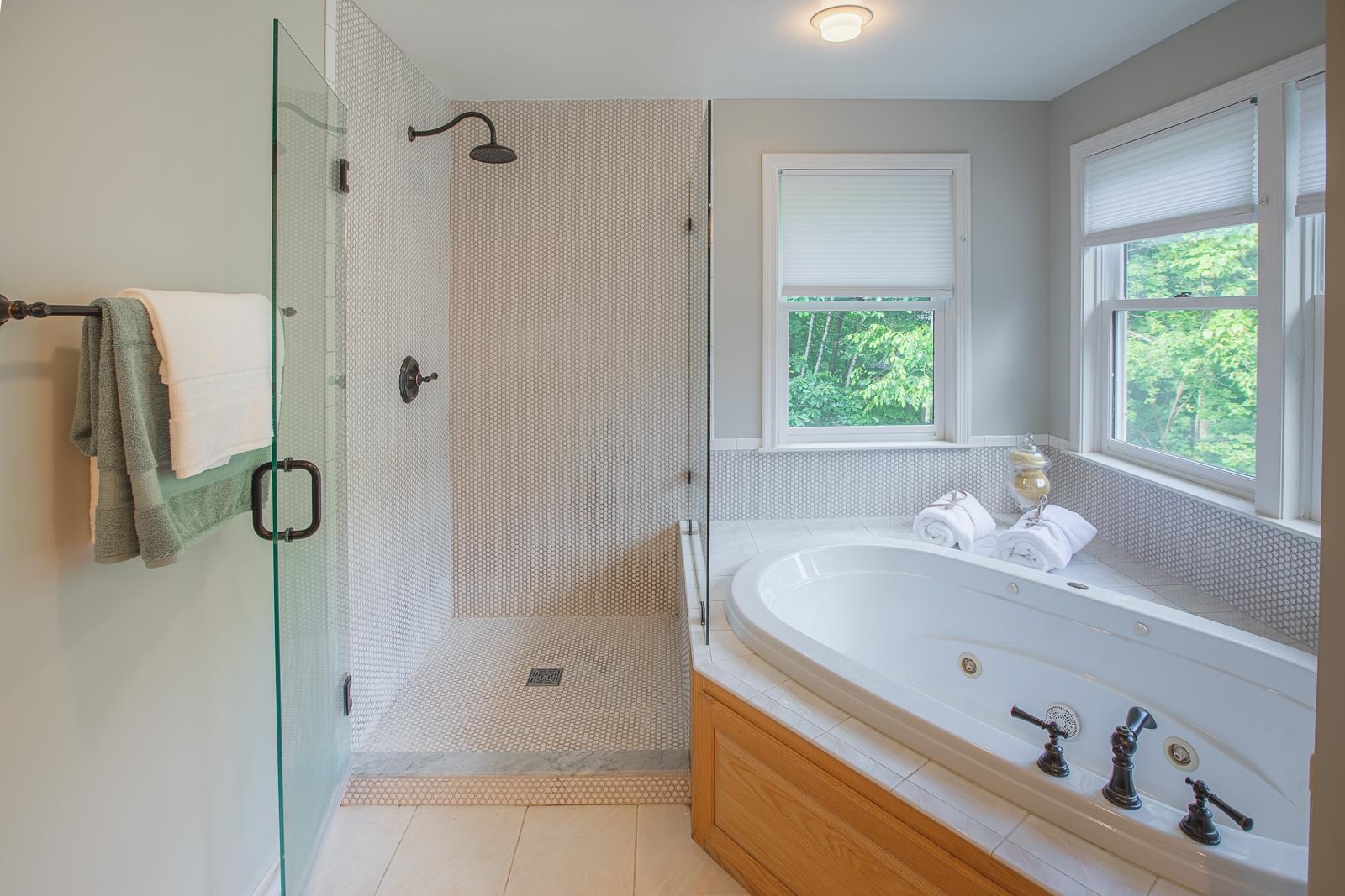 45 Powder Hill Road Bedford, NH 03110 - Photo 21 of 39