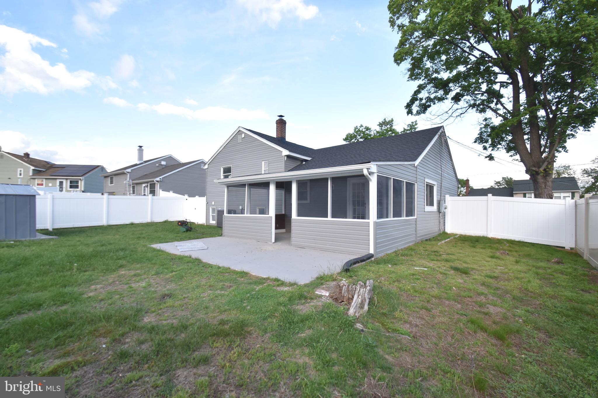 6 Russell Road New Castle, DE 19720 - Photo 16 of 16 a view of a yard in front of house