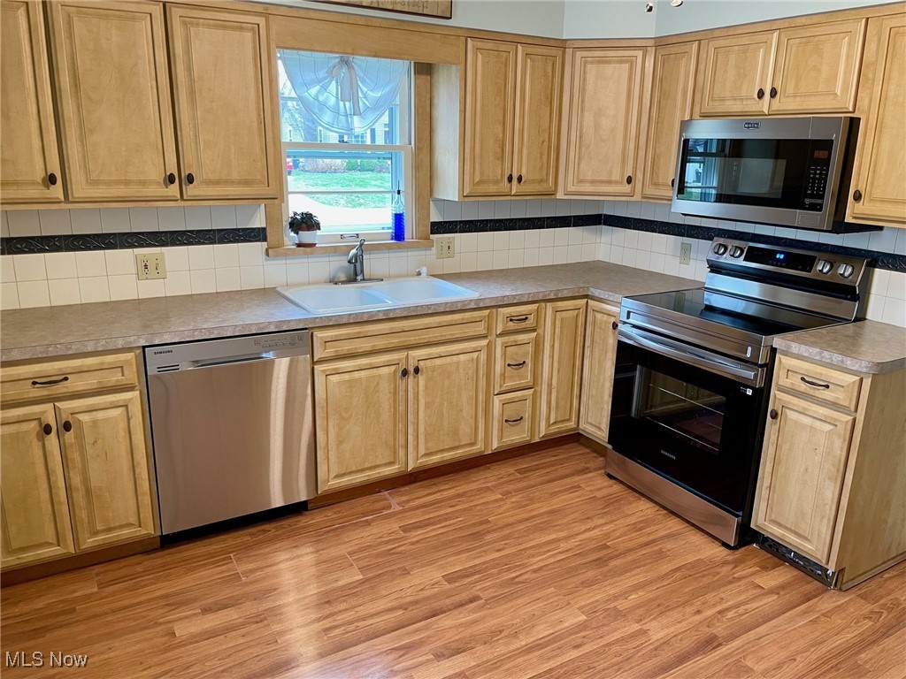 1953 Ganyard Road Akron, OH 44313 - Photo 4 of 12