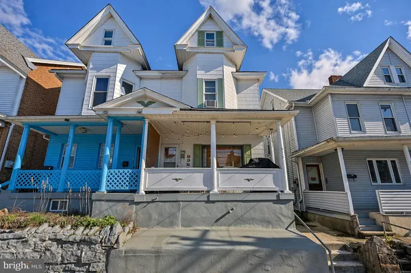 $189,900 | 328 Hazle Street, Tamaqua, PA 18252