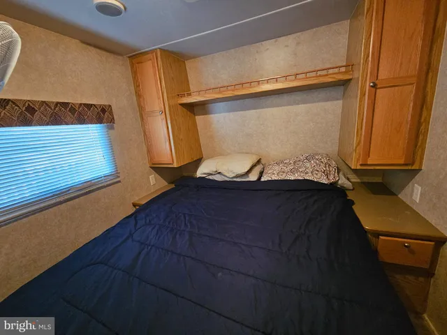 $65,000 | 3 Yogi Bear Boulevard, Falling Waters, WV 25419