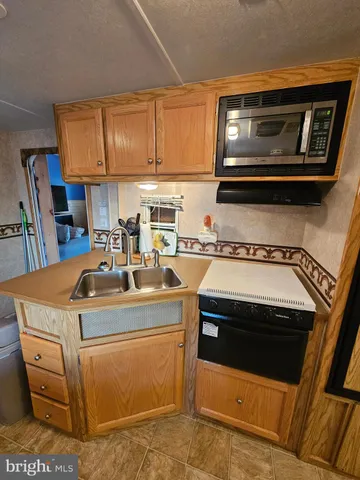 $65,000 | 3 Yogi Bear Boulevard, Falling Waters, WV 25419