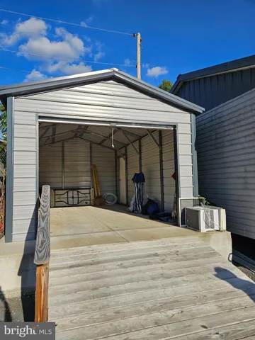 $65,000 | 3 Yogi Bear Boulevard, Falling Waters, WV 25419