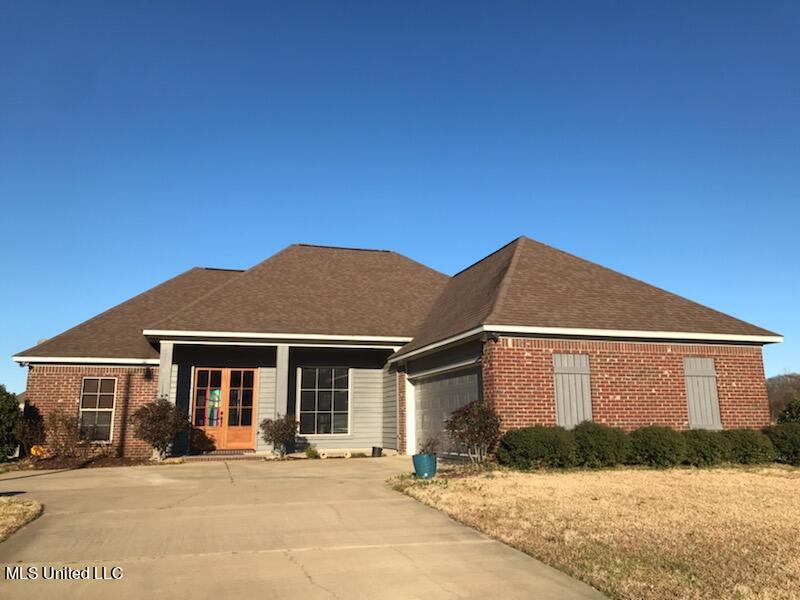 1000 Trinity Drive Madison, MS 39110 - Photo 1 of 18 Front of home