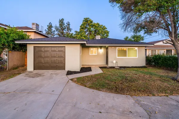 $309,900 | 2970 South Martin Luther King Junior Boulevard, Fresno, CA 93706