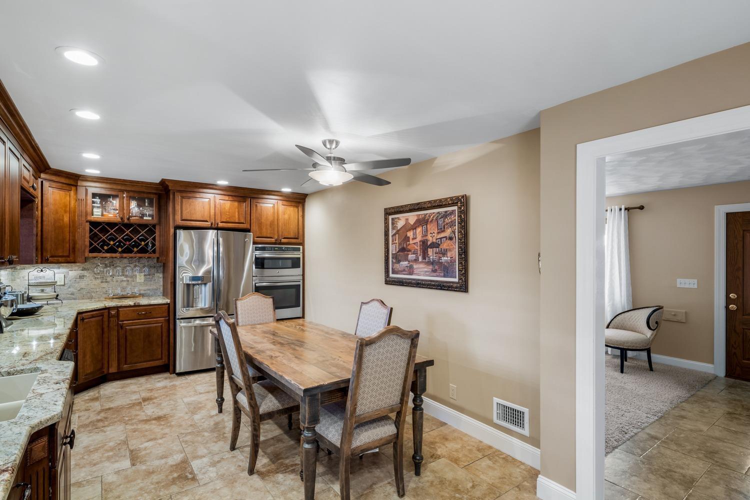 2084 Townhill Road Cincinnati, OH 45238 - Photo 13 of 47 Gallery Image 13
