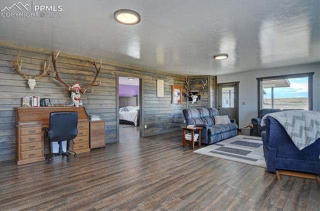 927 Howe Road Westcliffe, CO 81252 - Photo 7 of 33 Gallery Image 7
