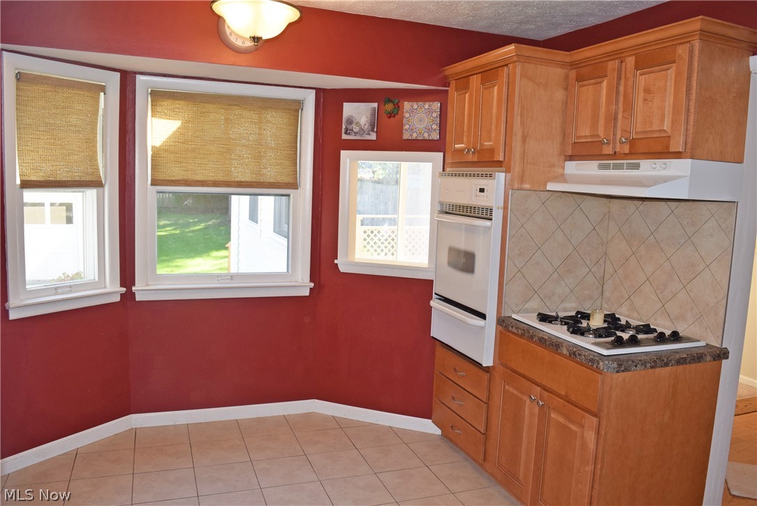 5132 Mayview Road Cleveland, OH 44124 - Photo 11 of 26