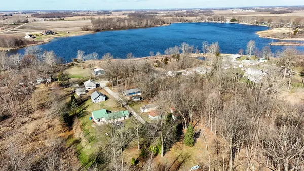 $70,000 | 3174 East High Street, Macy, IN 46951