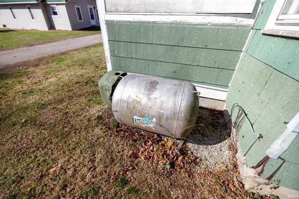 $70,000 | 3174 East High Street, Macy, IN 46951