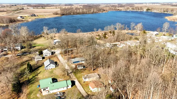 $70,000 | 3174 East High Street, Macy, IN 46951