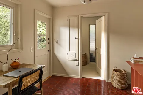 $1,595,000 | 1535 Scenic Drive, Pasadena, CA 91103
