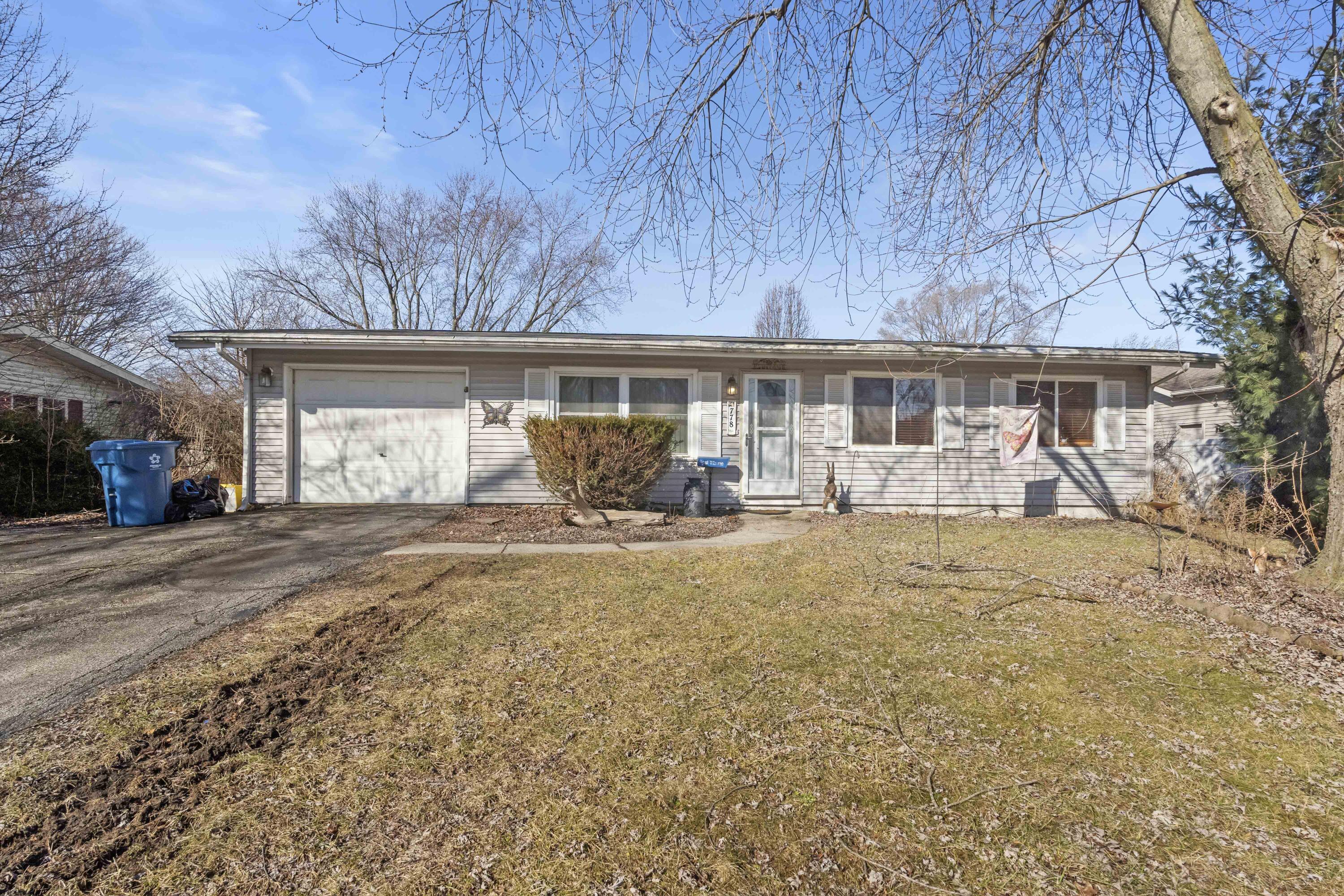 778 Capitol Road Valparaiso, IN 46385 - Photo 1 of 20 3000x2000