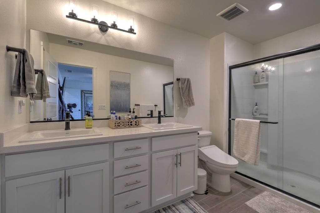 2129 Redding Way Atwater, CA 95301 - Photo 42 of 75