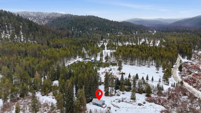 $200,000 | 331 Franco Lane, Cusick, WA 99119