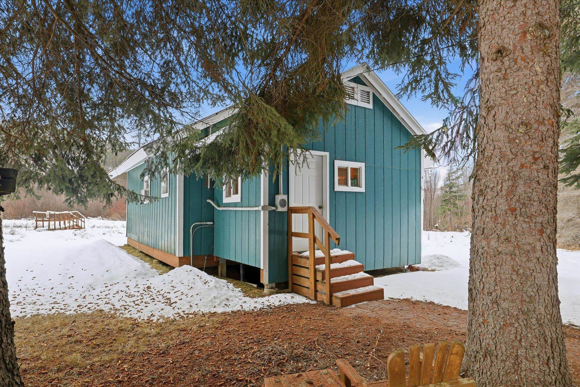 331 Franco Lane Cusick, WA 99119 - Photo 4 of 33