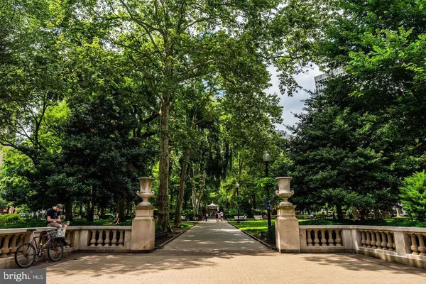 $3,725,000 | 237 South 18th Street, Unit 16DEFG, Philadelphia, PA 19103