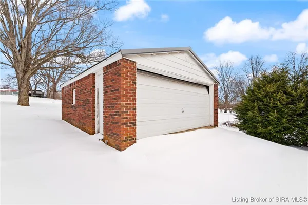 $169,000 | 8180 Beech Street, Elizabeth, IN 47117