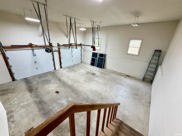 $549,900 | 128 The Woods, Bedford, IN 47421