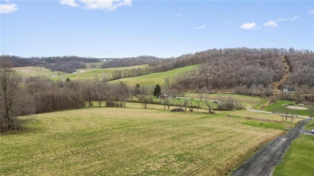 160 South Bridge Road Prosperity, PA 15329 - Photo 1 of 20 Gallery Image 1
