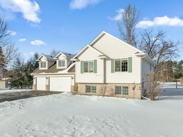 $434,900 | 5994 301st Court, Stacy, MN 55079