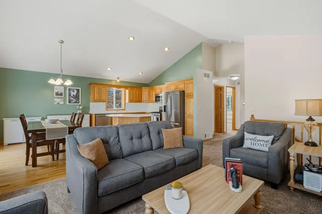 $434,900 | 5994 301st Court, Stacy, MN 55079