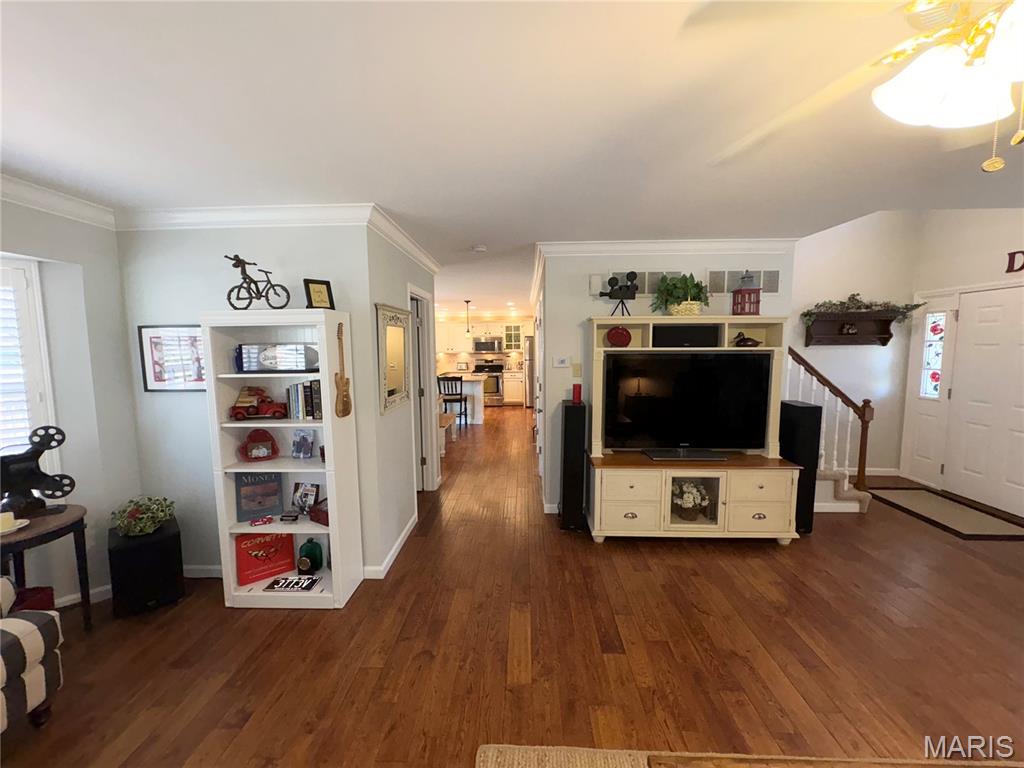 400 Hunters Crossing Court Wildwood, MO 63040 - Photo 11 of 52