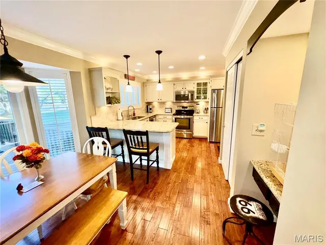 $399,900 | 400 Hunters Crossing Court, Wildwood, MO 63040