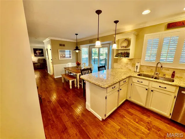 $399,900 | 400 Hunters Crossing Court, Wildwood, MO 63040