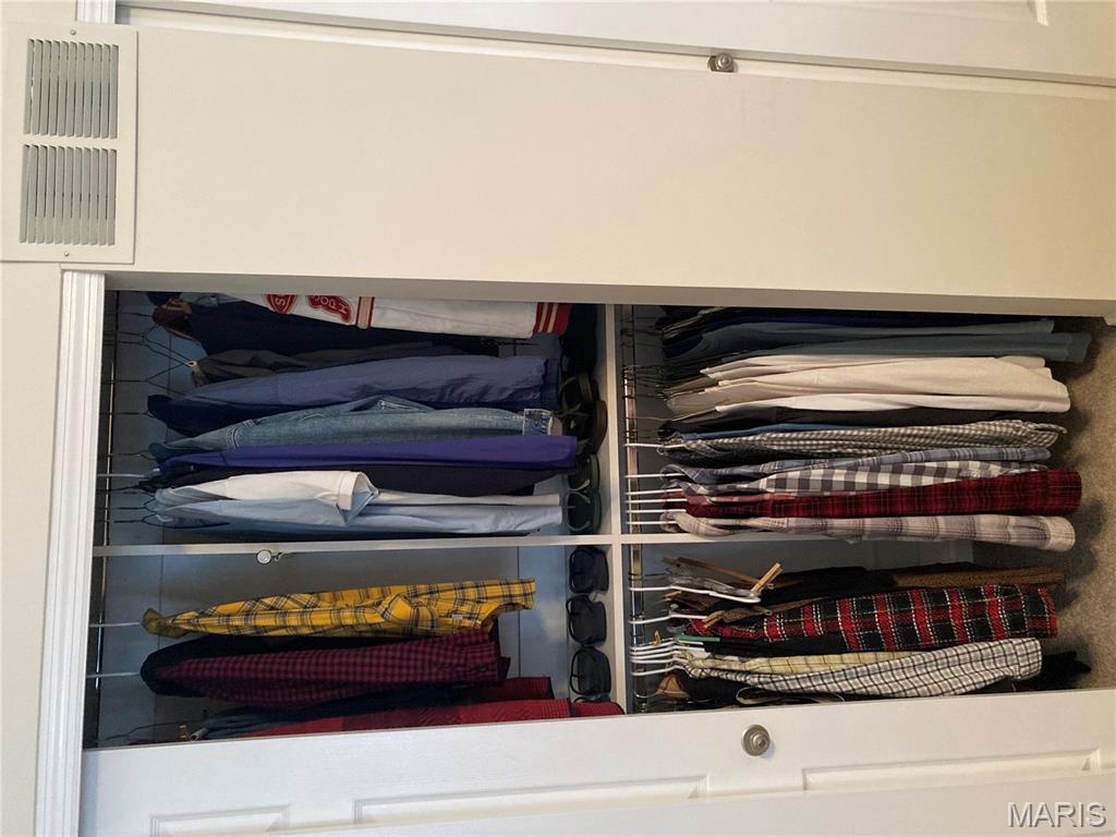 400 Hunters Crossing Court Wildwood, MO 63040 - Photo 31 of 52