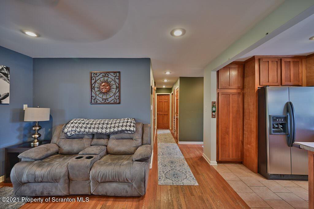 1029 Ridge Avenue Scranton, PA 18510 - Photo 4 of 84 Gallery Image 4