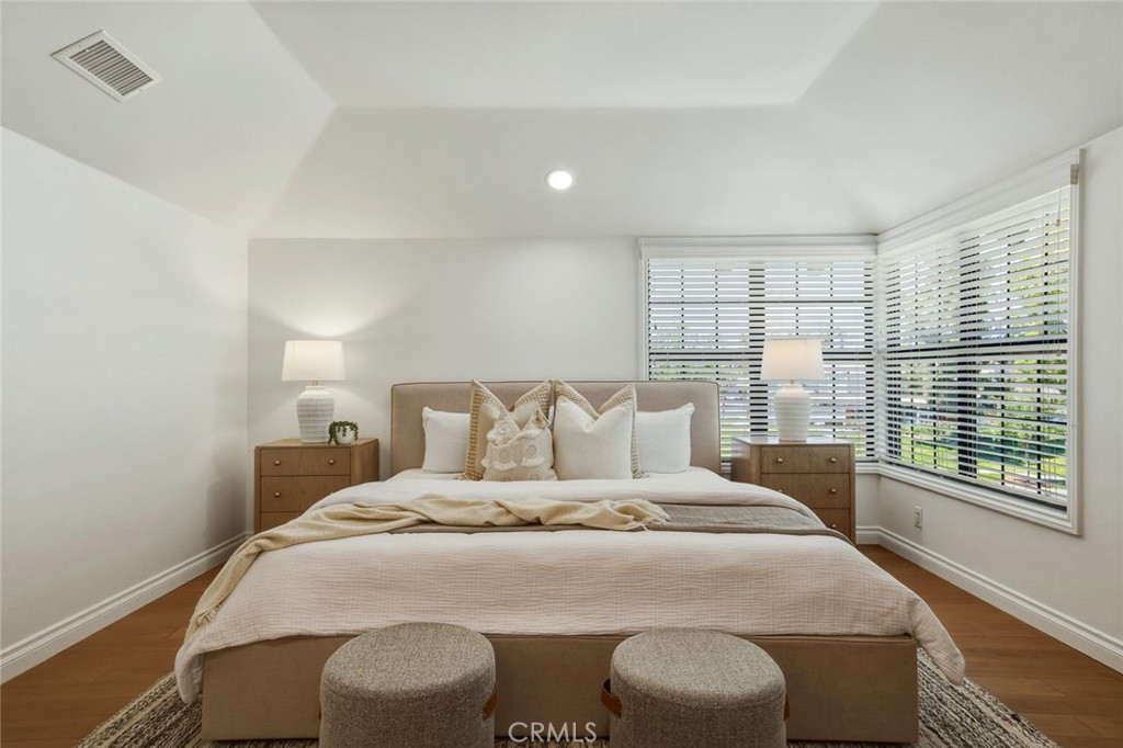 91 West Yale Loop Irvine, CA 92604 - Photo 27 of 55