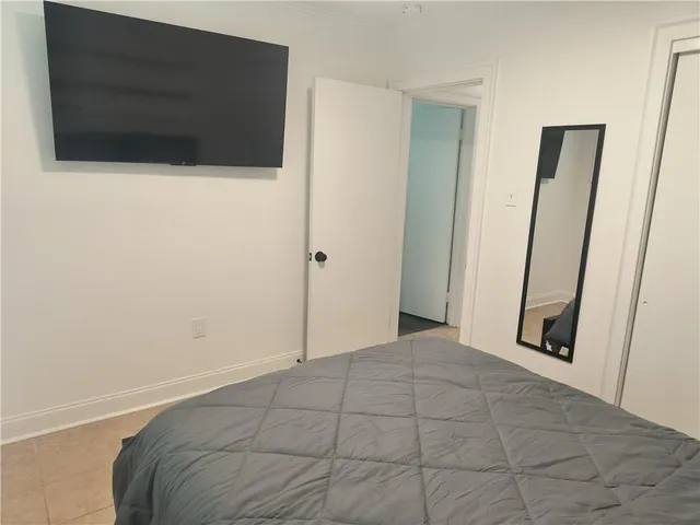 $2,500 | 1800 Stafford Street, Unit A, Gretna, LA 70053