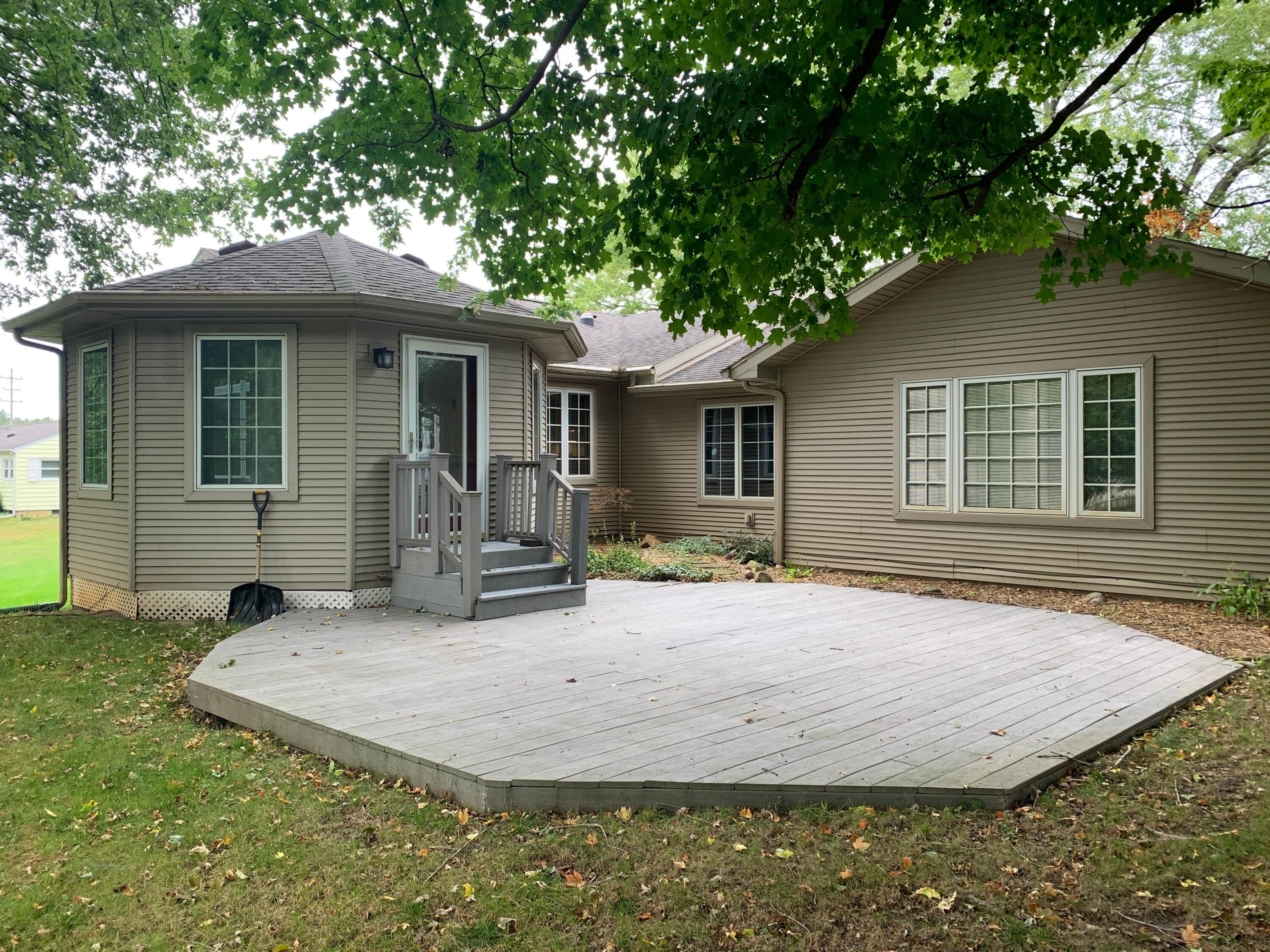 706 Leo Road Jackson, MI 49203 - Photo 4 of 38 706 Leo 5
