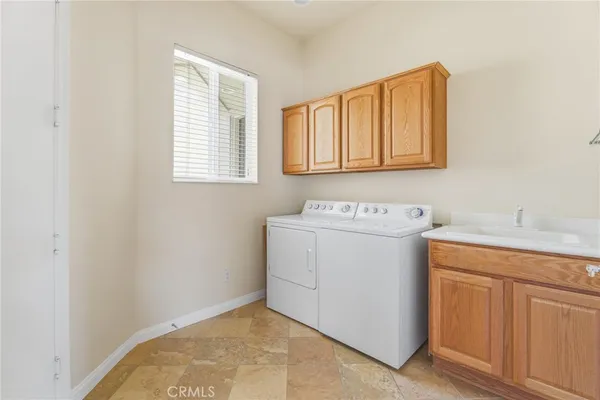 $479,000 | 19300 Macklin Street, Apple Valley, CA 92308
