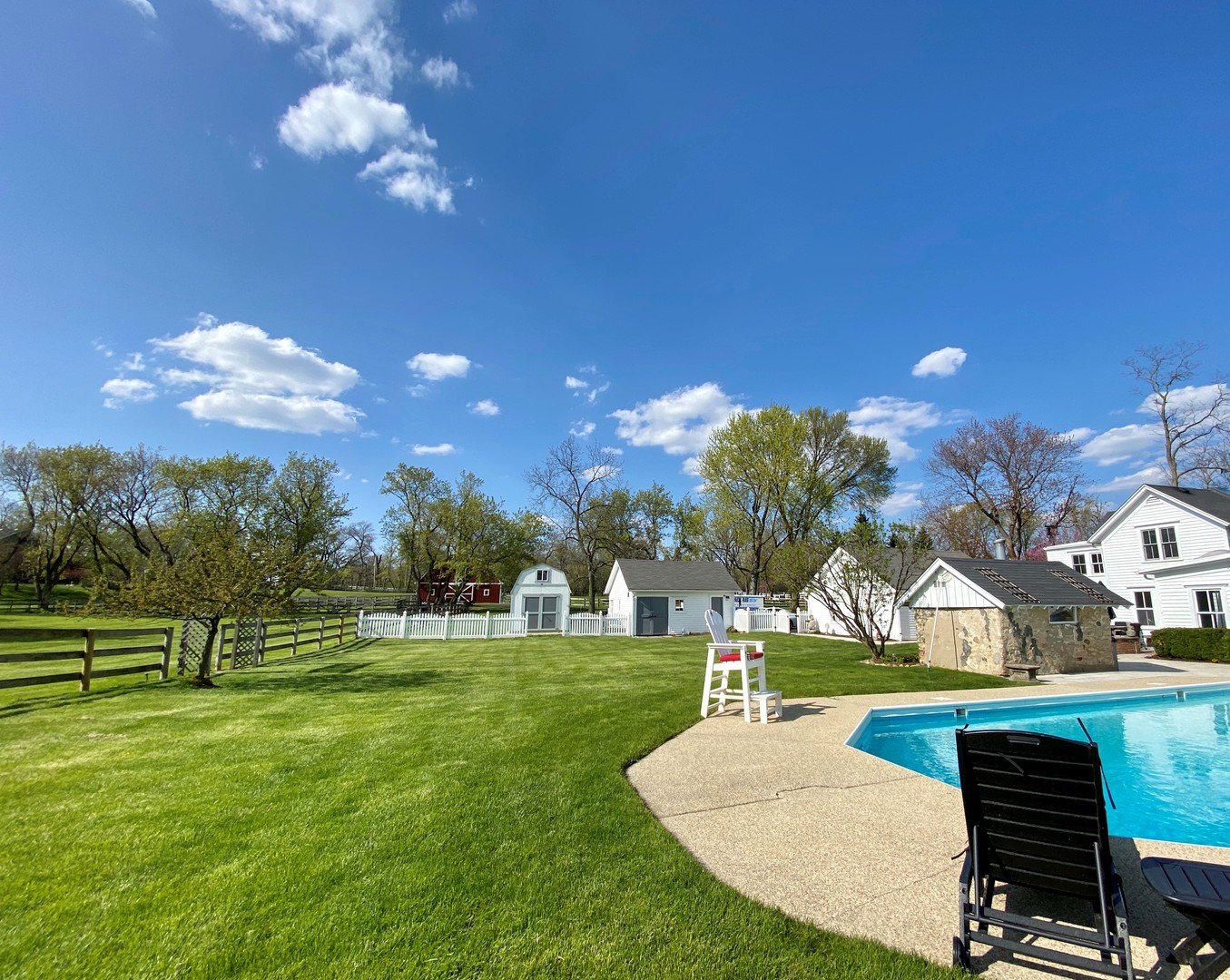 38 Ridge Road Barrington Hills, IL 60010 - Photo 1 of 20